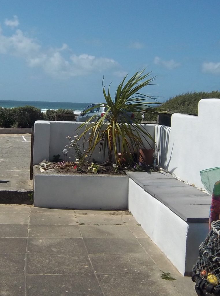 Outside Sitting Area - great for barbecues